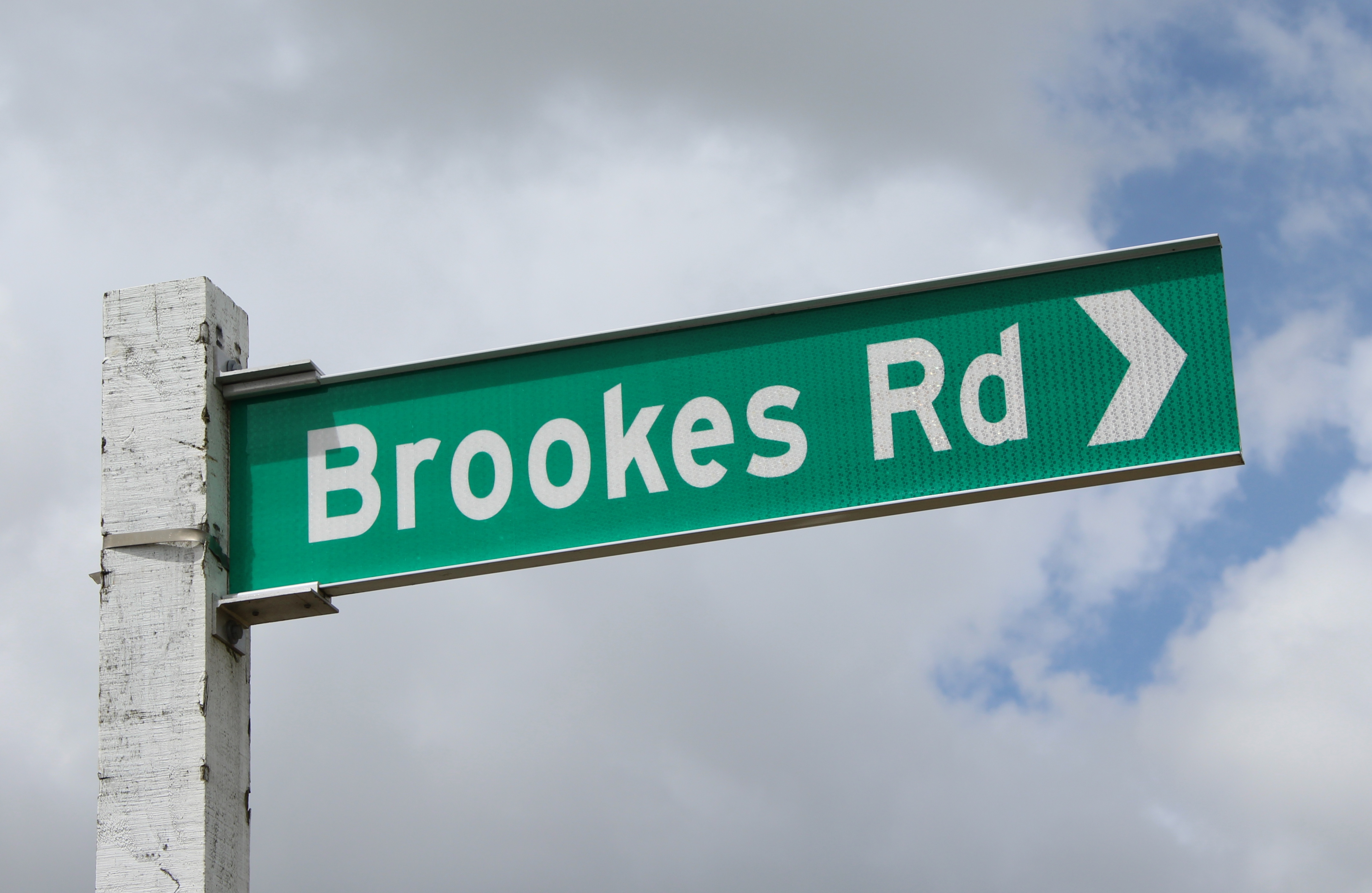 Brookes_Road_002.jpg