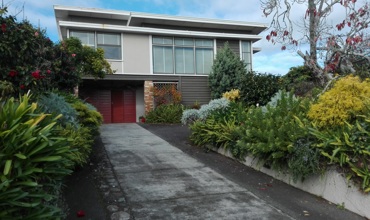 480_Devon_Street_East_2017.jpg