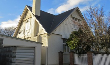 90_Vivian_Street_2017.JPG