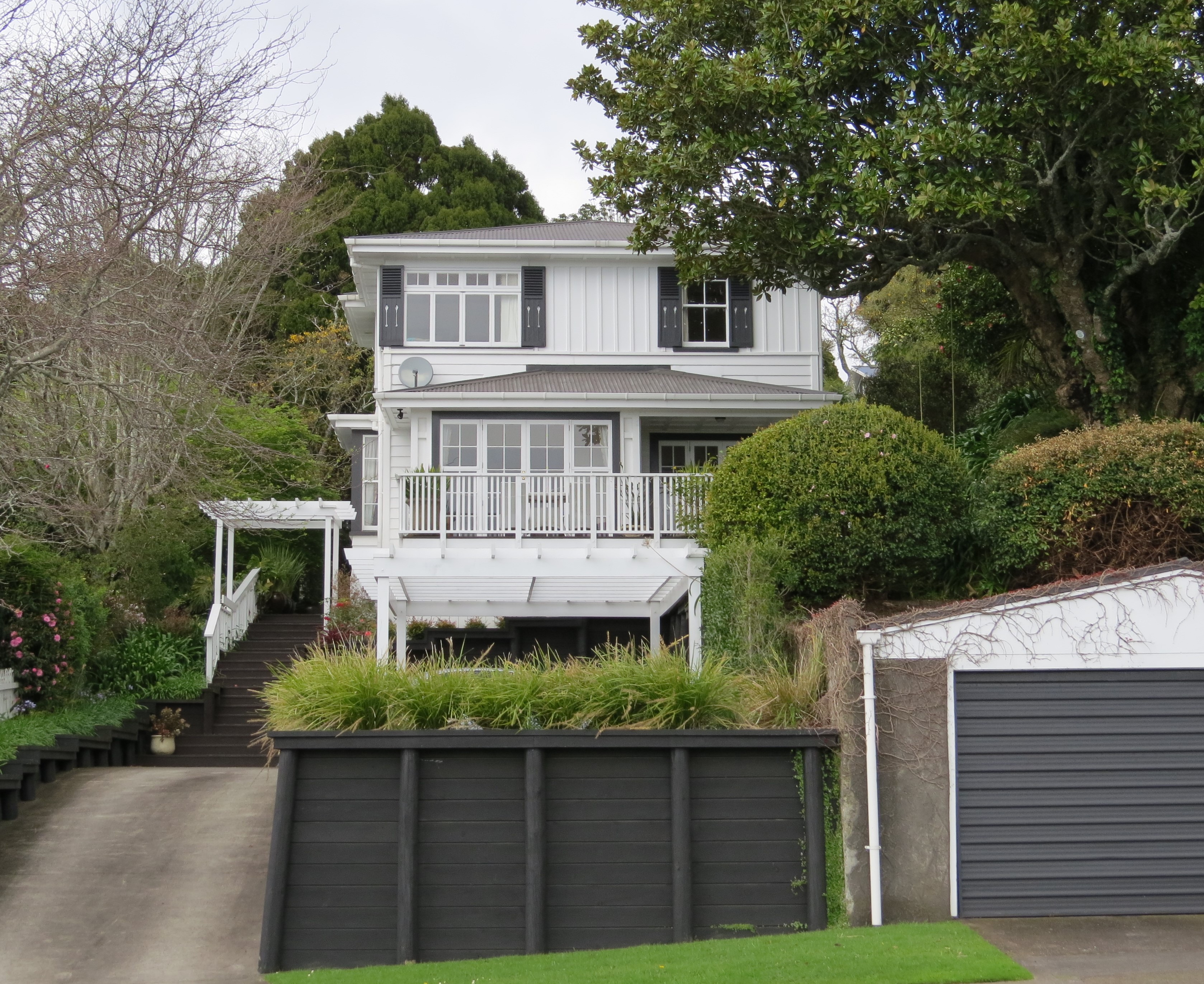 363_Devon_Street_West_2017.JPG