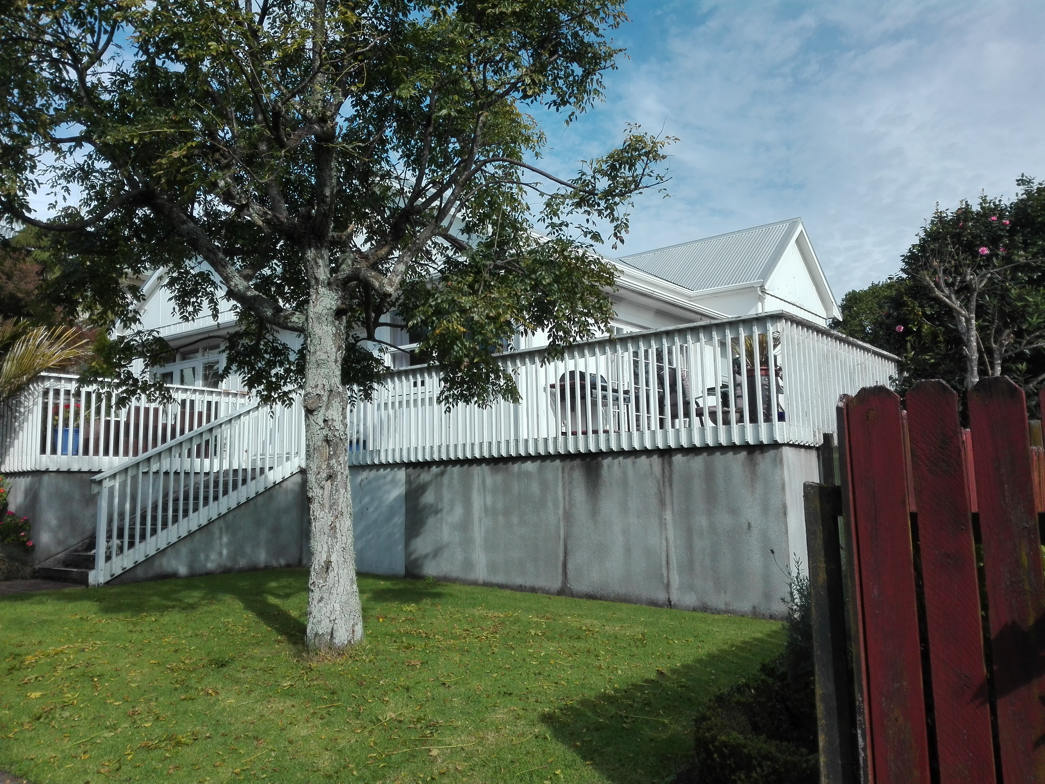 341A_Devon_Street_West_2017.jpg