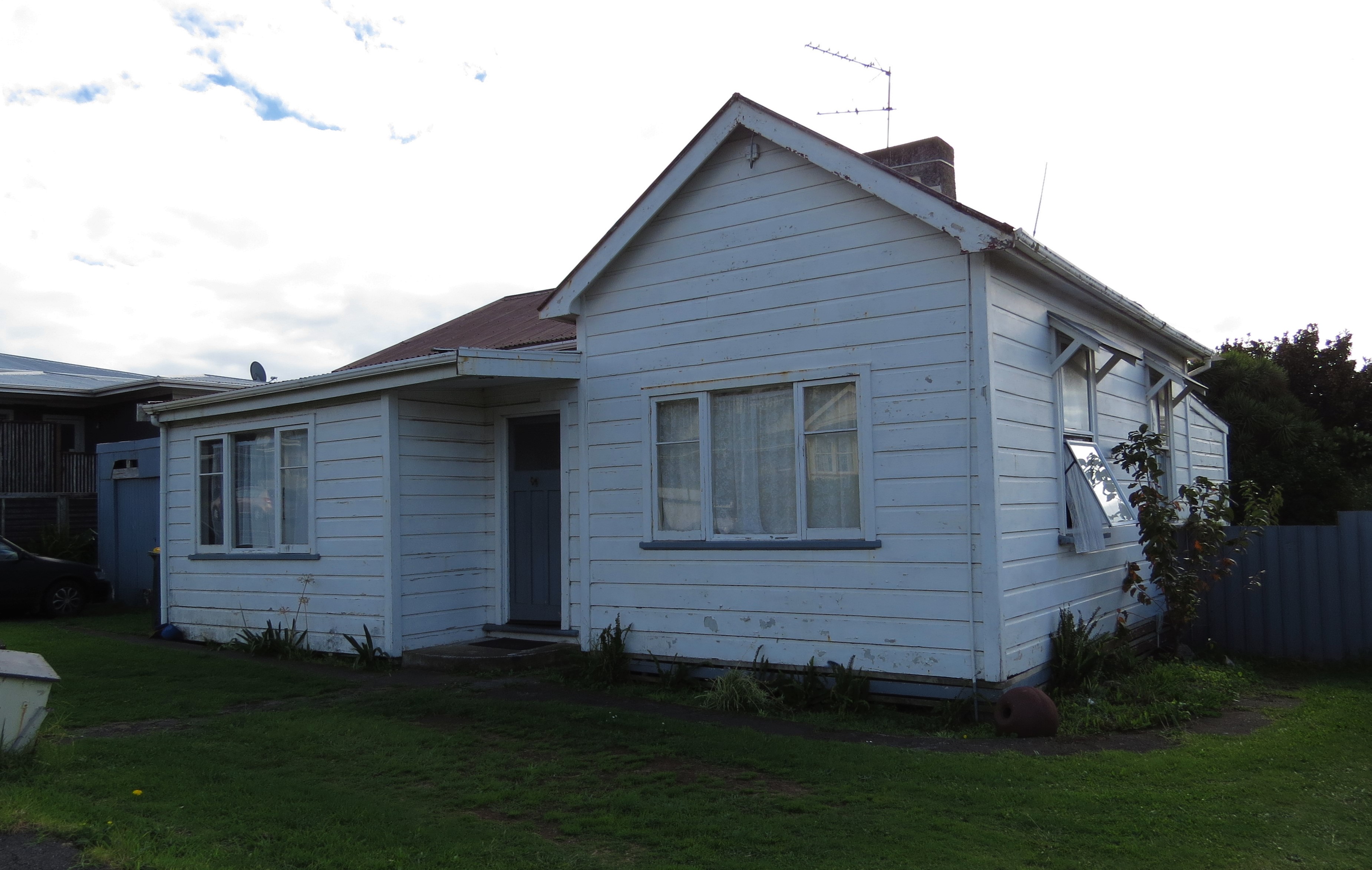 334_Devon_Street_West_2018.JPG