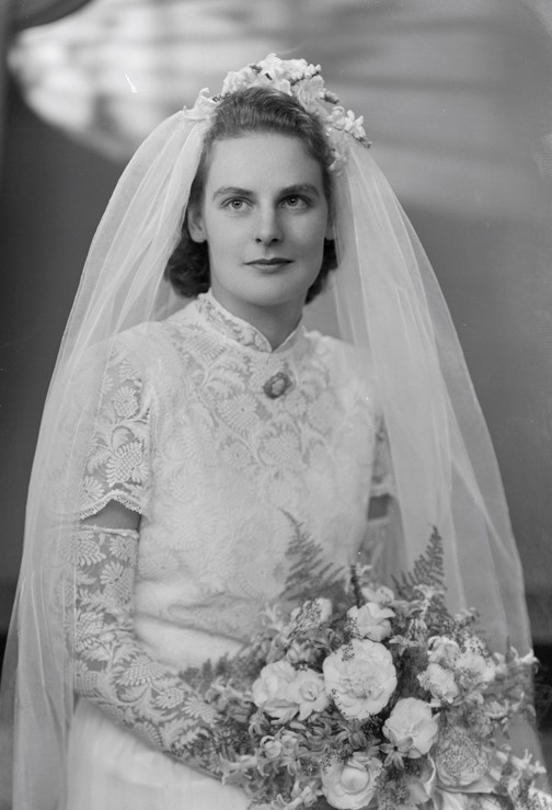 Betty Bride SW1949 1705