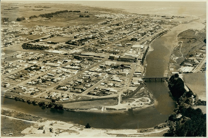 PHO2009 020 Waitara Aerial