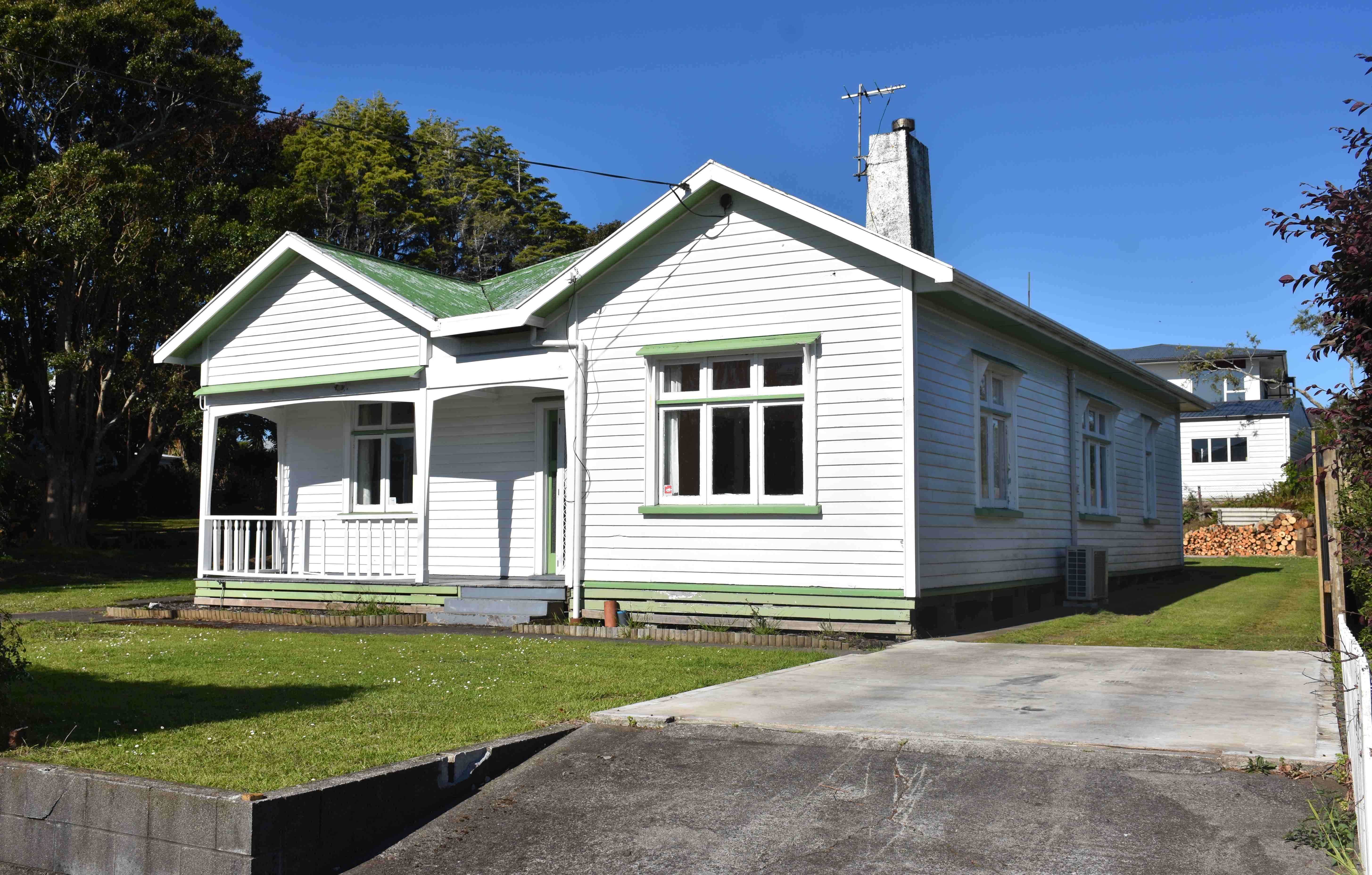 227 Tukapa Street For Web2
