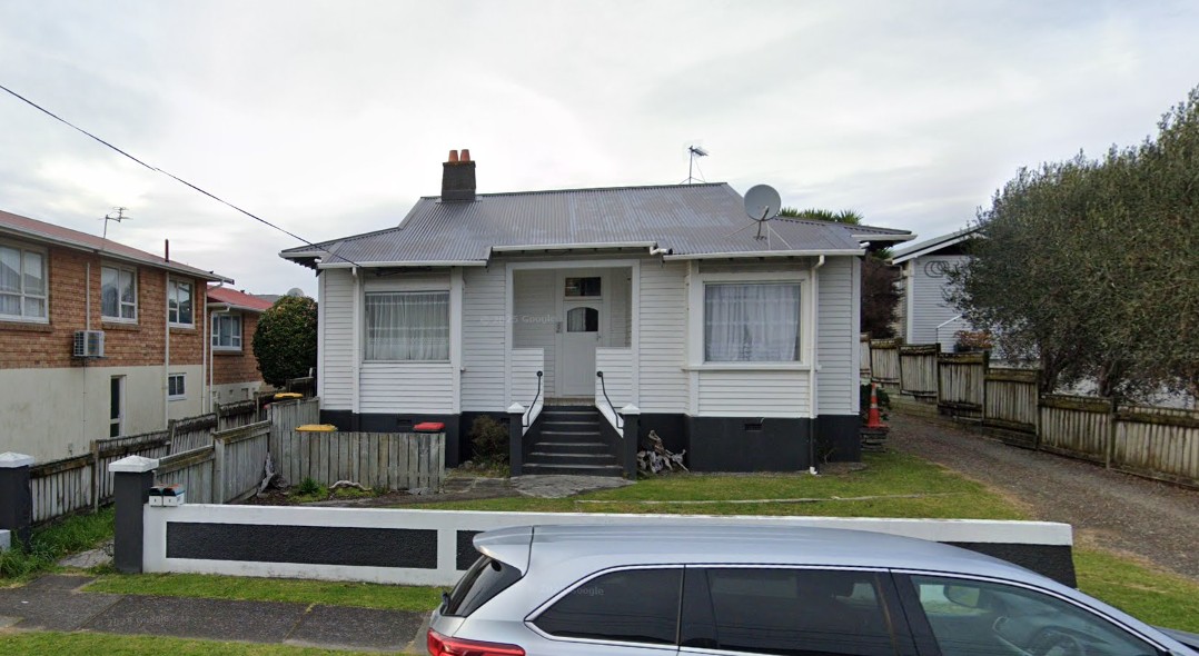 260 Courtenay Street Google Street View August 2025